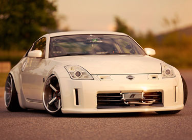 Nissan 350Z (Z33) 02-09